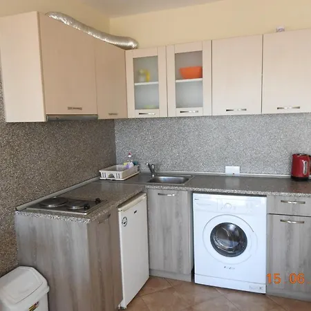 Sunny Sands Apartmán