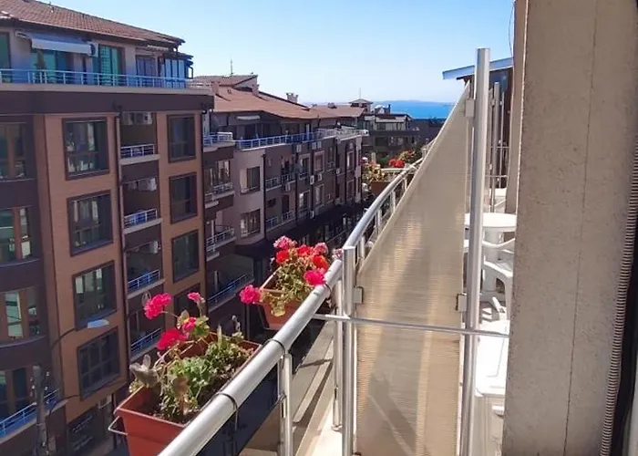 Sunny Sands Burgas Stad