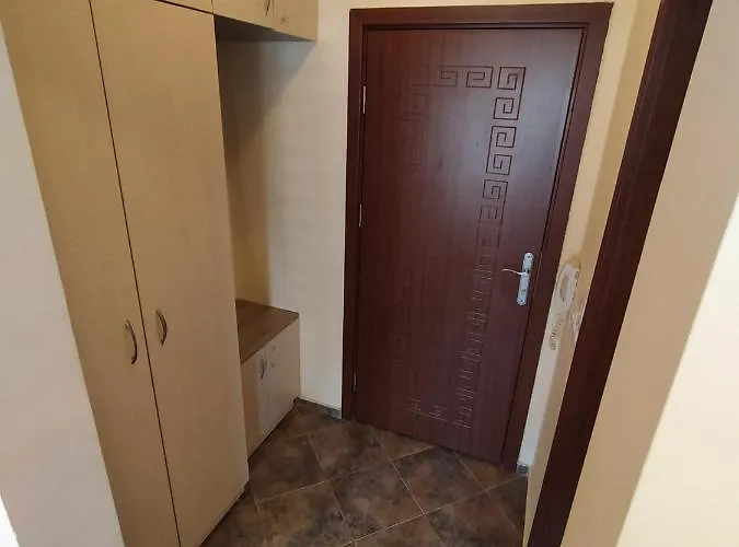 Sunny Sands Burgas Stad