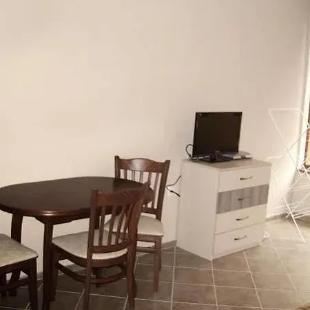 Sunny Sands Апартаменты *