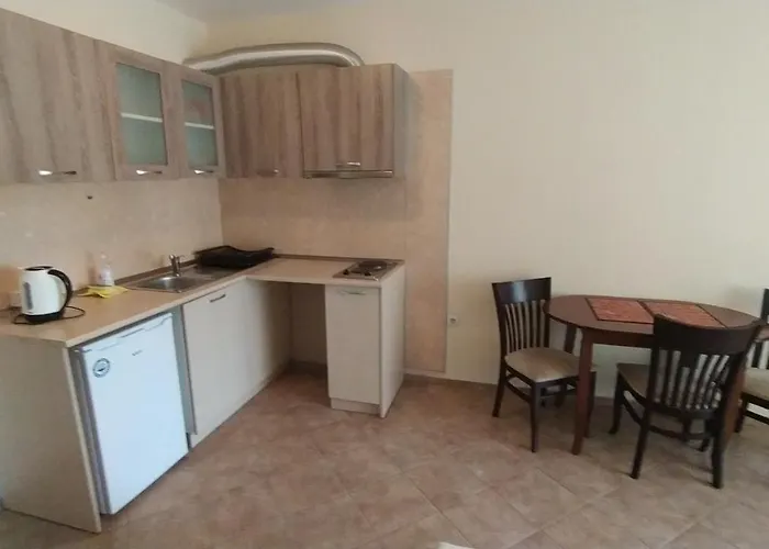 Sunny Sands Apartament *